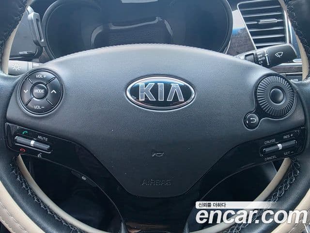 Kia The / новый New K9 Noblesse, 2015 16