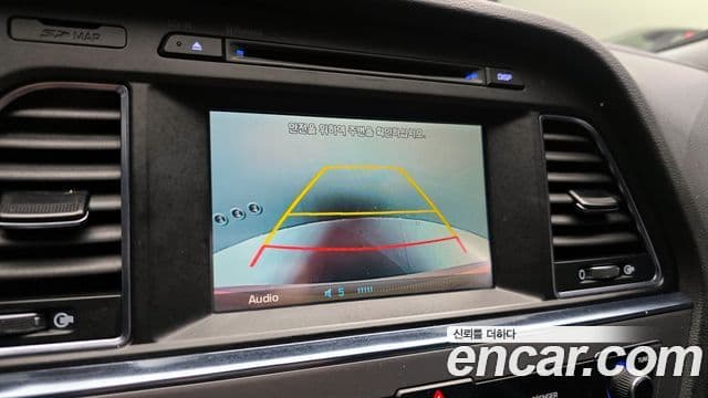 Hyundai LF Sonata Special, 2015 18