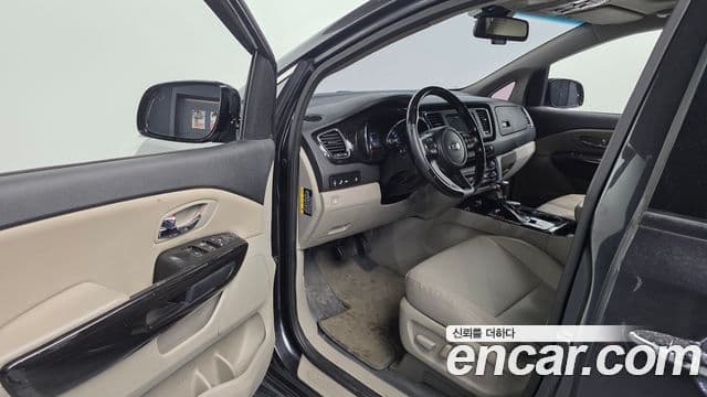 Kia The / новый New Carnival Prestige, 2019 10