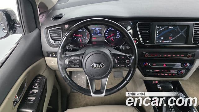 Kia The / новый New Carnival Prestige, 2019 13