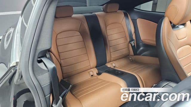 Mercedes-Benz C-класс W205 C200 купе, 2020 12