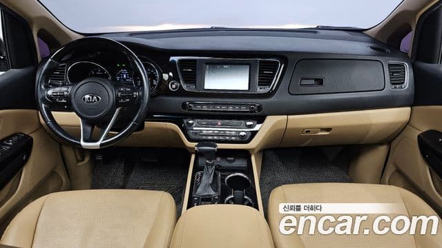 Kia The / новый New Carnival Prestige, 2019 7