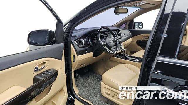 Kia The / новый New Carnival Prestige, 2019 11