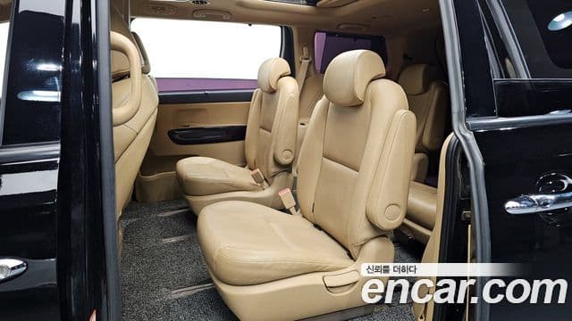 Kia The / новый New Carnival Prestige, 2019 12