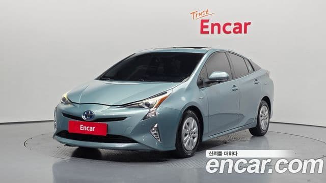 Toyota 프리우스 4세대 1.8 S, 2016 1