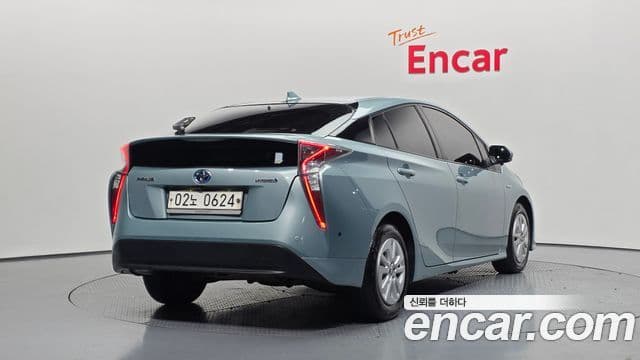 Toyota 프리우스 4세대 1.8 S, 2016 2