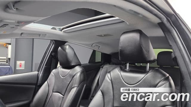 Toyota 프리우스 4세대 1.8 S, 2016 19