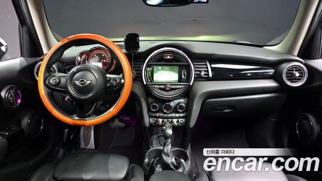 Mini Cooper D 3세대, 2016 7