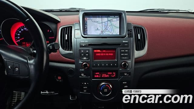 Kia Forte купе Prestige, 2013 15