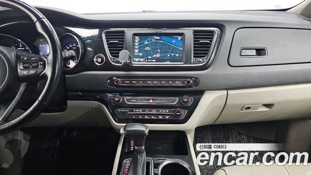 Kia The / новый New Carnival President, 2019 16