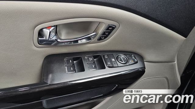 Kia The / новый New Carnival President, 2019 17