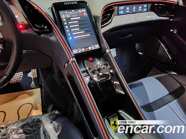 Ferrari 로마, 2022 4