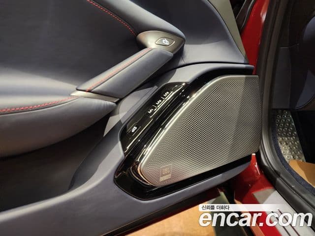 Ferrari 로마, 2022 12