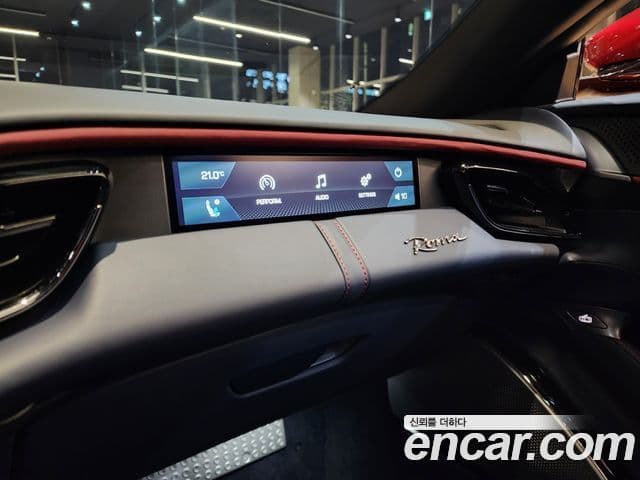 Ferrari 로마, 2022 13