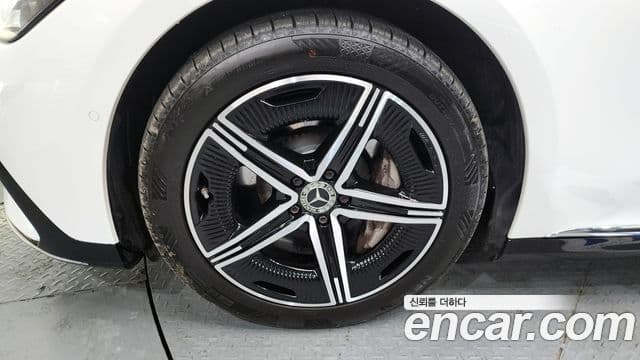 Mercedes-Benz EQE V295 EQE350+, 2024 все фото