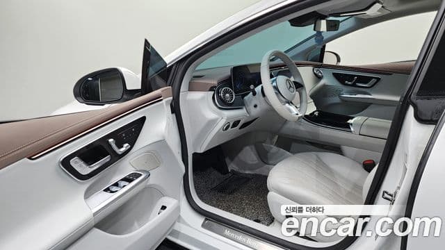 Mercedes-Benz EQE V295 EQE350+, 2024 10