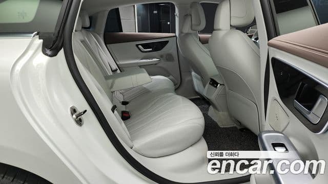 Mercedes-Benz EQE V295 EQE350+, 2024 12