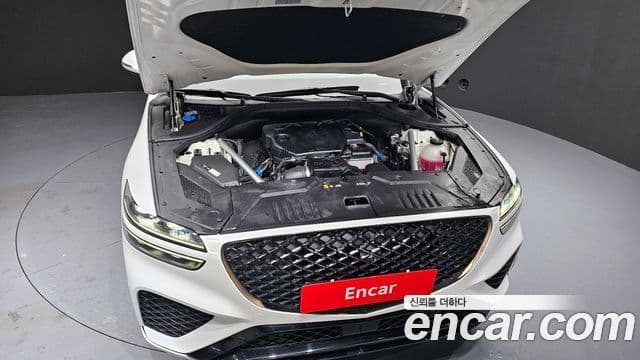 Genesis GV70, 2022 6