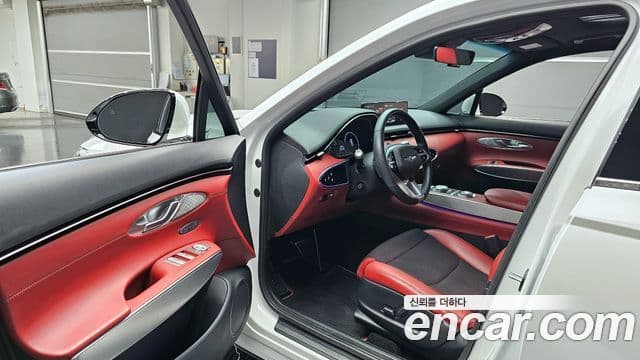 Genesis GV70, 2022 10