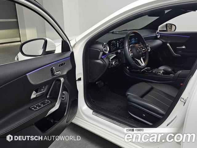 Mercedes-Benz A-класс W177 A220 седан, 2021 11