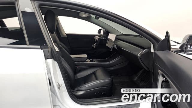 Tesla модель 3 Long Range, 2020 11