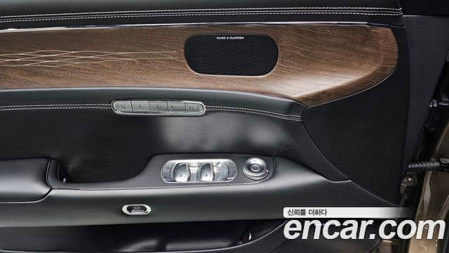 Genesis G90 (RS4) бензин 3.5 турбо AWD, 2022 18