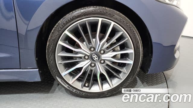 Hyundai Avante AD 1.6 турбо Sport, 2017 все фото