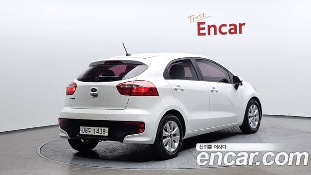 Kia The / новый New Pride Luxury, 2016 2