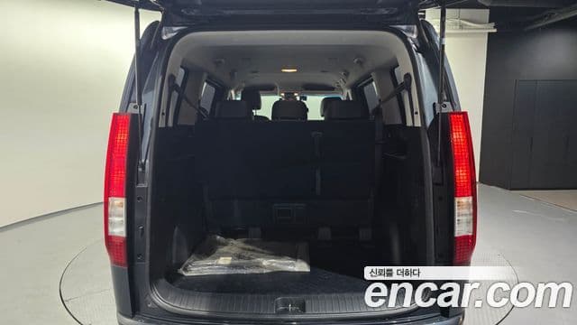 Hyundai Staria Modern, 2023 20