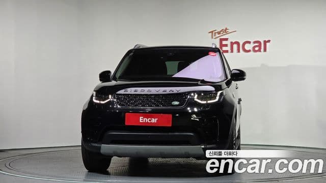 Land Rover Discovery 5 Luxury, 2020 3