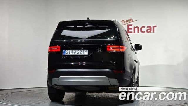 Land Rover Discovery 5 Luxury, 2020 4
