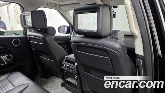 Land Rover Discovery 5 Luxury, 2020 18