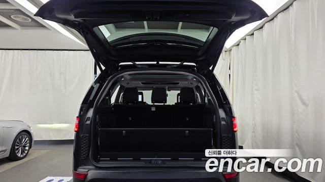 Land Rover Discovery 5 Luxury, 2020 20