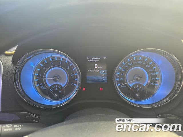 크라이슬러 The / новый New 300C, 2012 18