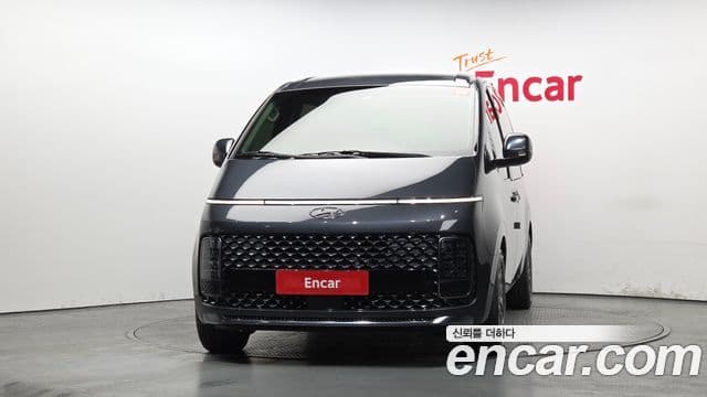 Hyundai Staria Prestige, 2022 3