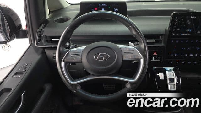 Hyundai Staria Prestige, 2022 13