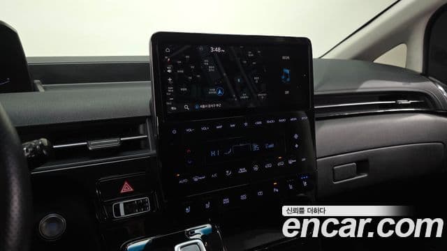 Hyundai Staria Prestige, 2022 15