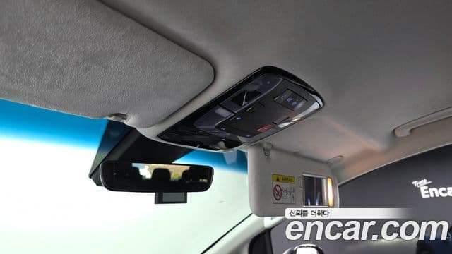 Hyundai Staria Prestige, 2022 19