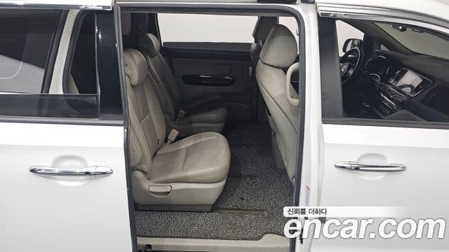 Kia All New Carnival Noblesse, 2018 12