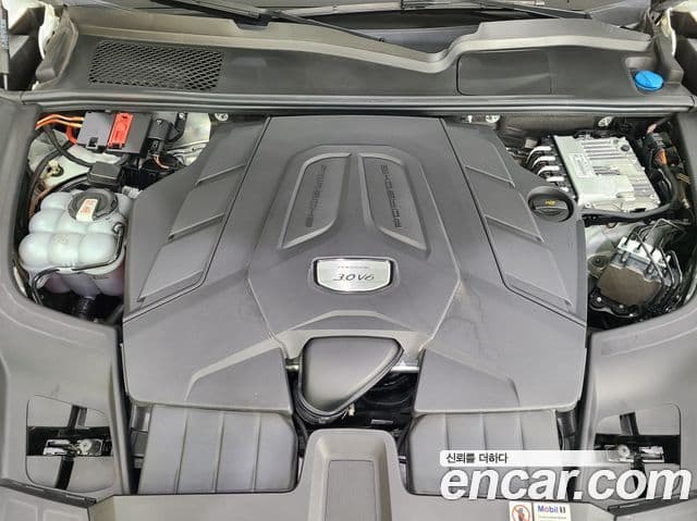 Porsche Cayenne (PO536) 3.0 Platinum Edition, 2023 6