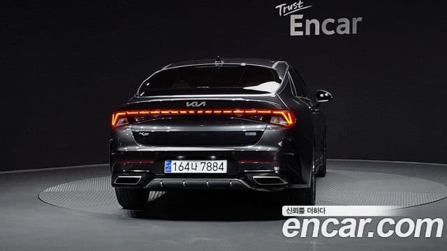 Kia K5 гибрид 3세대 Signature, 2022 4
