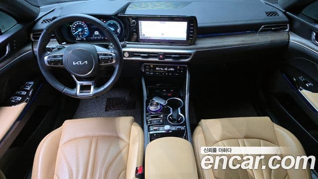 Kia K5 гибрид 3세대 Signature, 2022 7