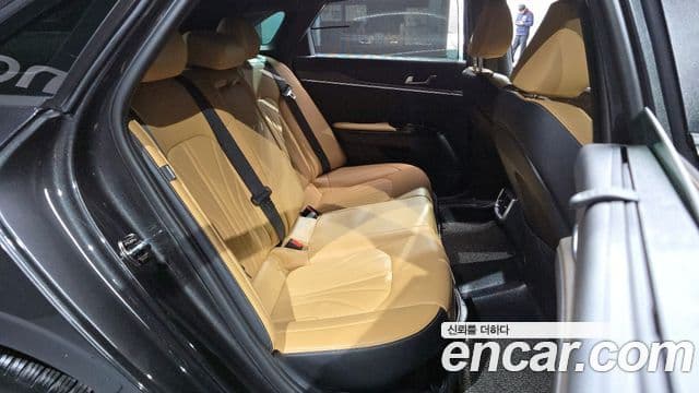 Kia K5 гибрид 3세대 Signature, 2022 12