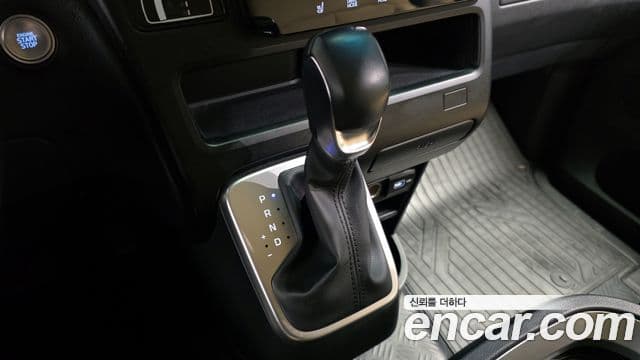 Hyundai Staria Modern, 2022 9