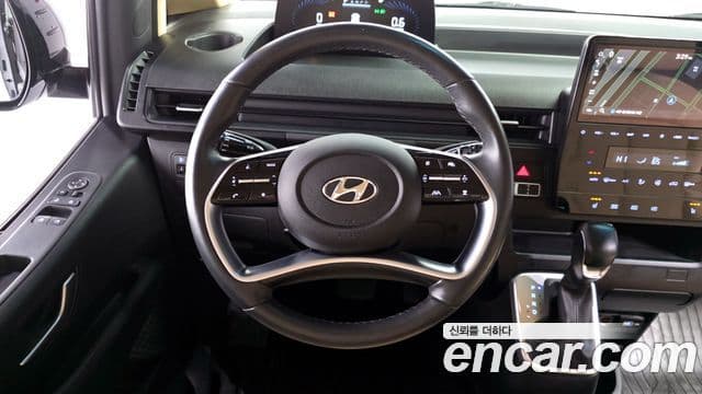 Hyundai Staria Modern, 2022 13