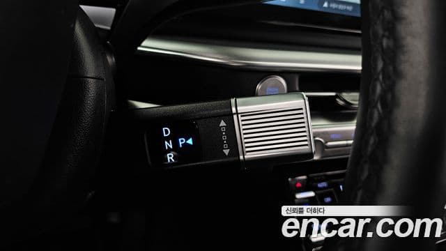 Hyundai Grandeur (GN7) Premium, 2025 9