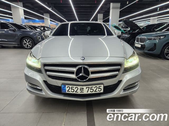 Mercedes-Benz CLS-класс W218 CLS350 BlueEFFICIENCY, 2012 1