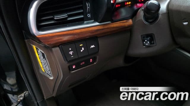 Kia All New K7 Special, 2016 17