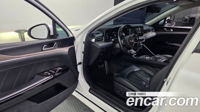 Kia K5 3세대 Signature, 2020 10