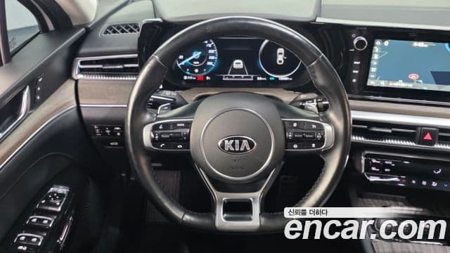 Kia K5 3세대 Signature, 2020 13